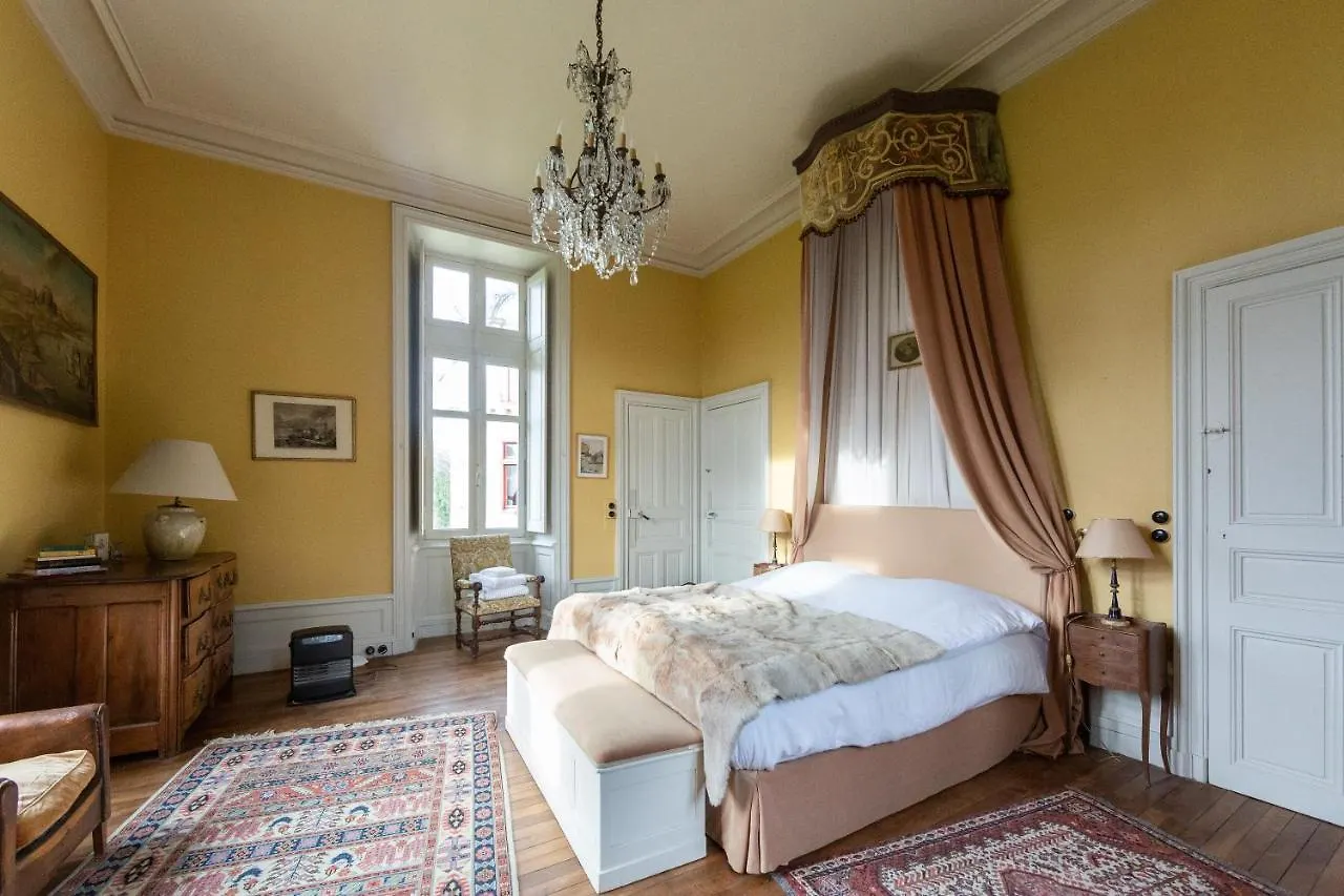 Chateau Le Brossay Renac Guest house